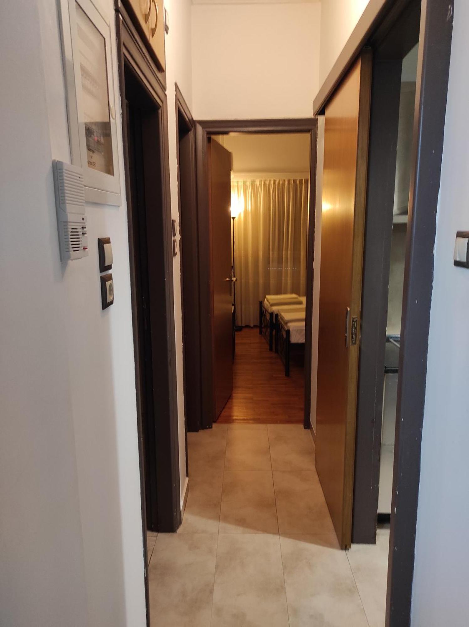 Cosy Apartment On Dragon Street Атина Екстериор снимка