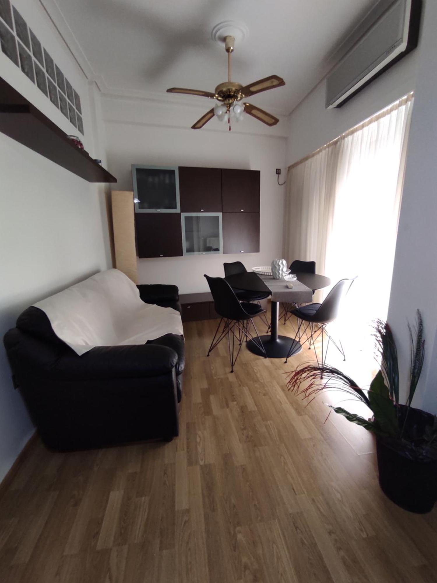 Cosy Apartment On Dragon Street Атина Екстериор снимка