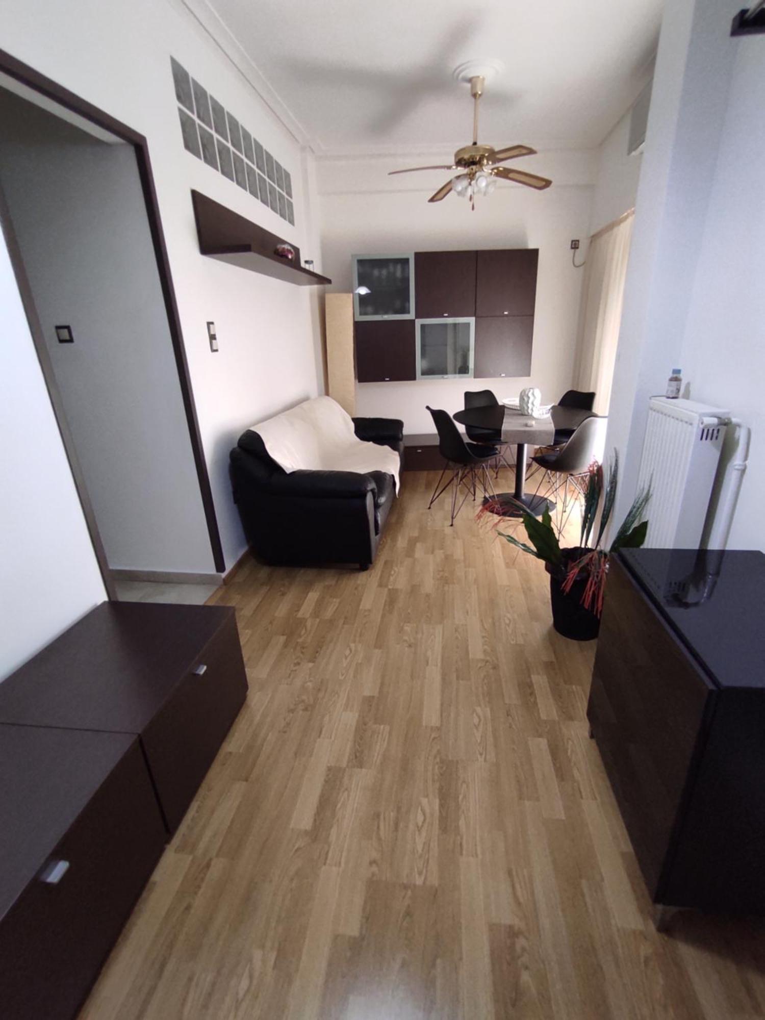 Cosy Apartment On Dragon Street Атина Екстериор снимка
